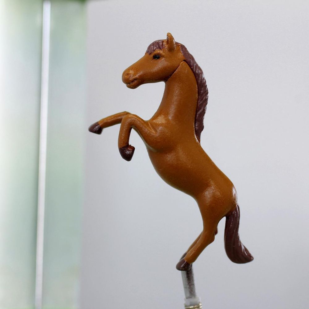 Phosphoreszierende Schmuck Spieldose Pferd "Normandie"© - Leuchtet in der Nacht