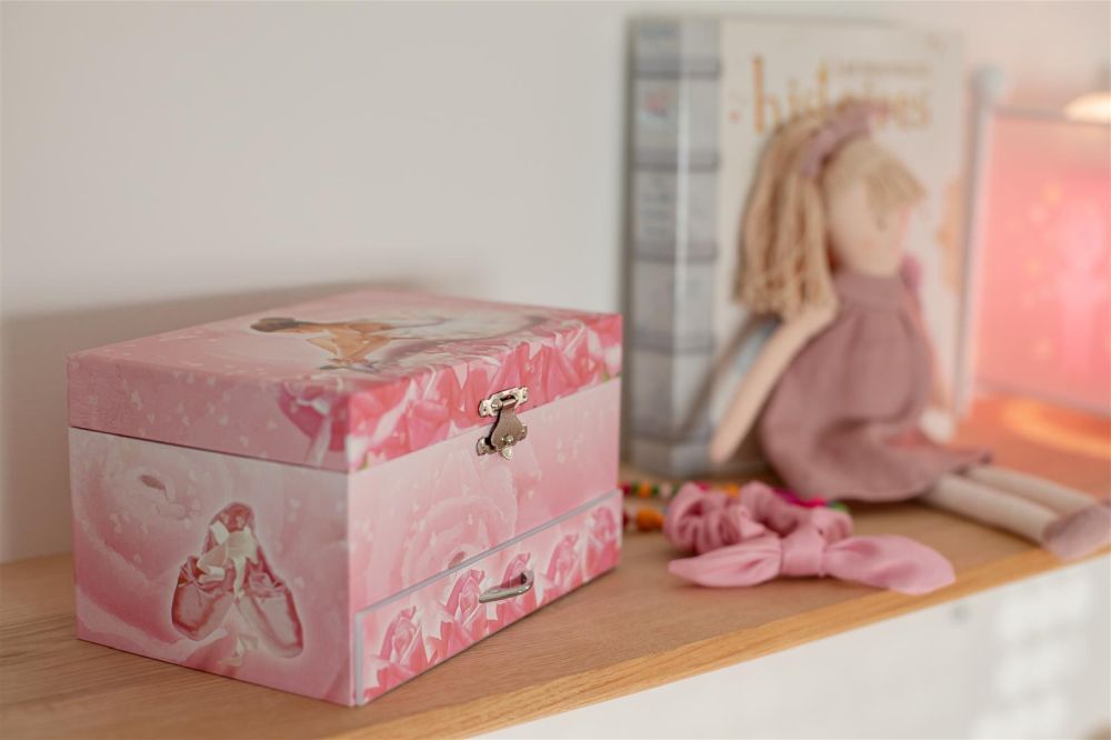 Phosphoreszierende Schmuck Spieldose Tänzerin Rosa - Leuchtet in der Nacht