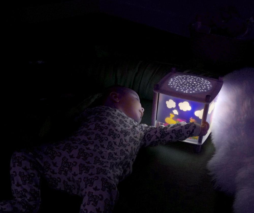 Nacht Licht - Laterne ReVOLUTION 2.0 - Zug - Kabellos , Musik, Weinen Detektor, USB Aufladbar