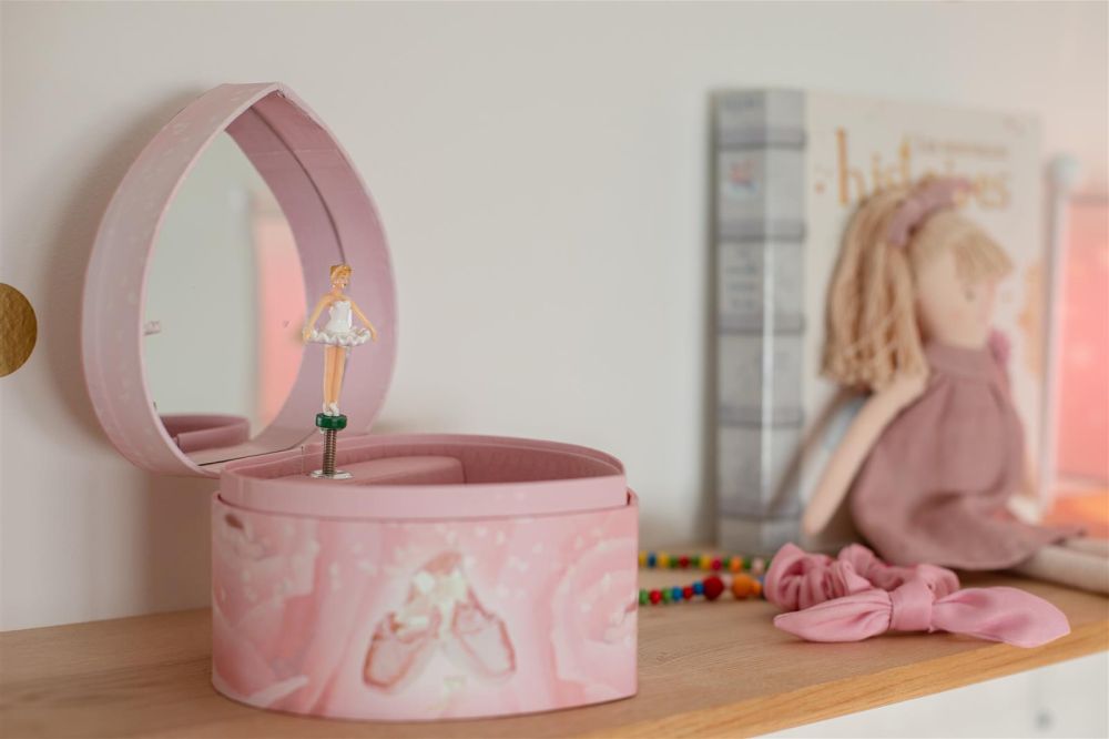 Phosphoreszierende Musikherz groß Tänzerin Rosa - Leuchtet in der Nacht