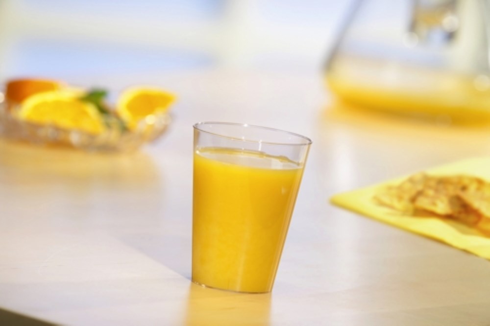 40 Trinkbecher, PS 0,1 l Ø 5,5 cm · 7,5 cm glasklar