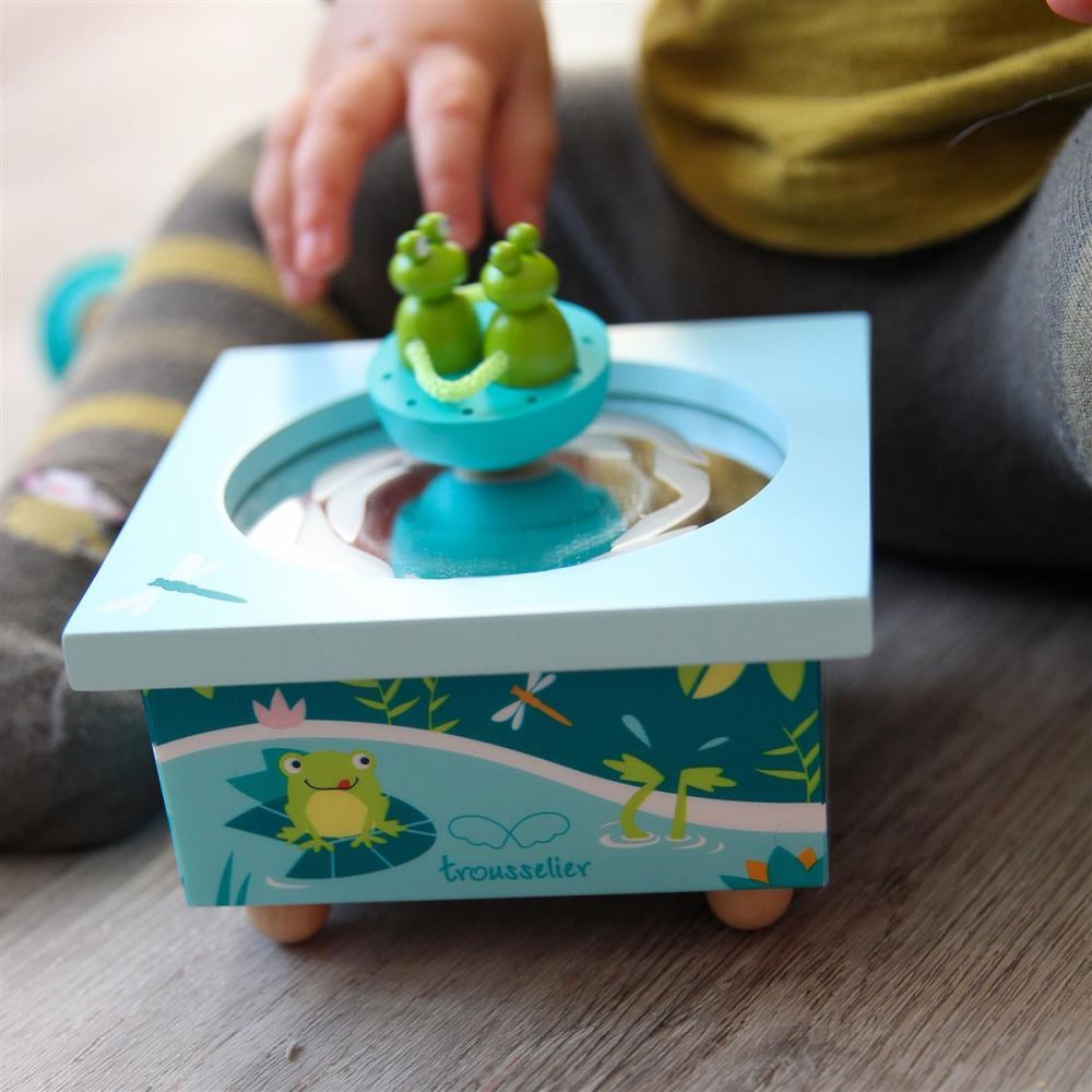 Spieldose Tanzende Frösche