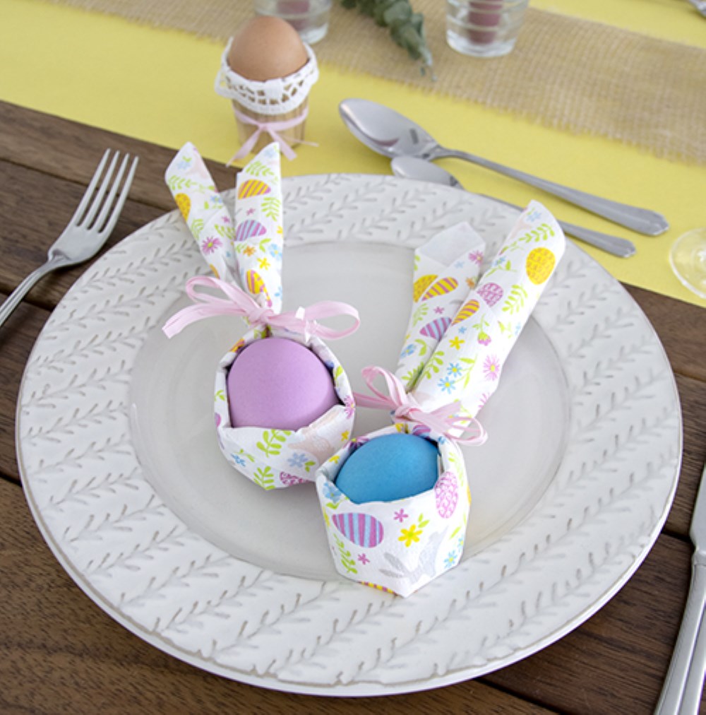 20 Servietten, 3-lagig 1/4-Falz 33 cm x 33 cm "Happy Easter"